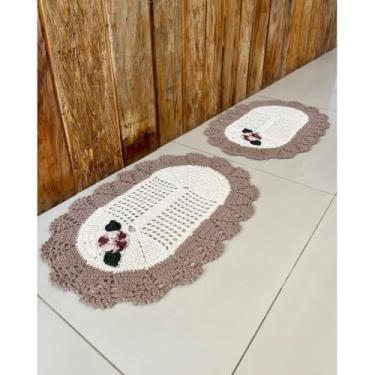 Imagem de Kit 2 Tapetes 70x50cm Oval Bordado Crochê Artesanal (Café com leite)