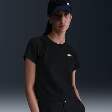 Imagem de Camiseta Nike Sportswear Club Feminina-Feminino