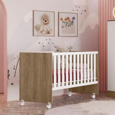 Imagem de Berço Aurora reto Carv Toq Rustico/Branco com Rodízios