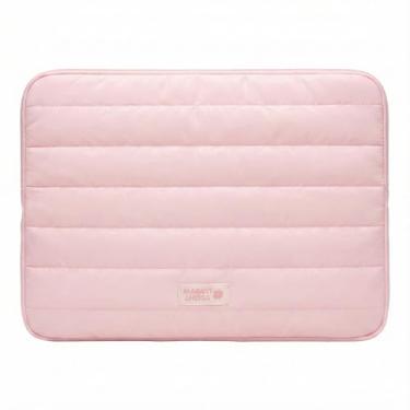 Imagem de Capa Puffer Acolchoada para Notebook 14 Polegadas, Impermeável, Zíper Resistente, Design Moderno, 34x24x2,5 cm. - Florie (Rosa)