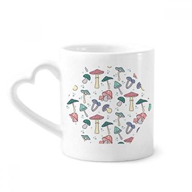 Imagem de Linda caneca de ilustração de cogumelo azul rosa café cerâmica copo de coração de vidro