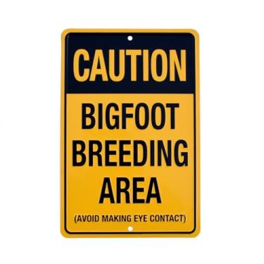 Imagem de TG,LLC Placa de metal engraçada Caution Bigfoot Breeding Area Tin Sasquatch Warning Rustic Man Cave Home Bar Decor