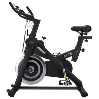 Imagem de Bicicleta ergométrica Acte Sports E34 spinning preto e cinza