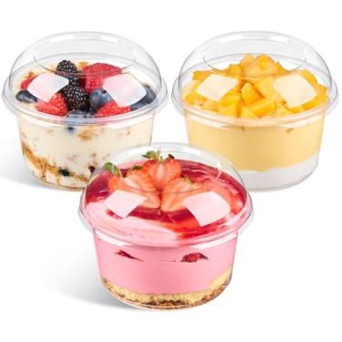Imagem de Qeirudu Pacote com 50 copos de sobremesa de plástico transparente de 473 ml com tampas de cúpula, sem orifícios, copos de parfait de iogurte, copos de servir de festa para sorvete, bolo, lanches