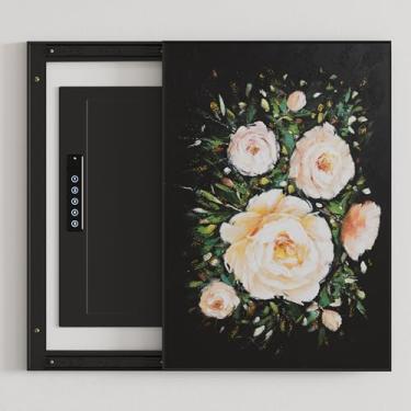 Imagem de Grimtron Capa segura de parede SAFE 53 x 76 cm, design deslizante esquerdo ou direito, moldura de puxar e empurrar para fotos para cofres de parede ocultos de 16 x 22 polegadas