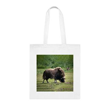 Imagem de Sacola Grazing Musk Ox, presente divertido, bolsa de ombro, bolsas reutilizáveis, cesta de Natal de aniversário, ideia de presente, Branco