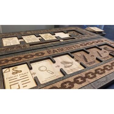 Imagem de GUYTRENDz Acessório De Tabuleiro Jogo Dedução Social Com Identidade Oculta Personalizada - 5-6, 7-8, 9-10 Jogadores, Estratégia E Peças 3D Personalizadas, Madeira Artesanal/Tingida Compatível Hitler