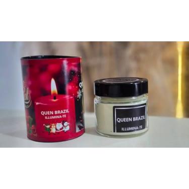 Imagem de Kit Natalino Queen Illumina-te – Encanto de Natal | 3 Velas Aromáticas Artesanais (Erva-Doce, Frutas Vermelhas e Bergamota)