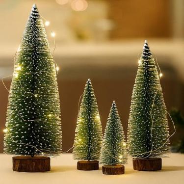 Imagem de Mini Enfeite Árvore de Natal De Mesa 20cm Com Luzes Premium - Evolutio