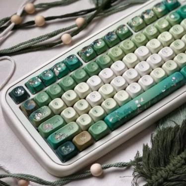 Imagem de COOMICKEY Teclas verdes e brancas, 120 teclas PBT 60% 75% 100% fofas, perfil MOA, conjunto de teclas personalizadas compatível com teclado mecânico de layout dos EUA e Reino Unido