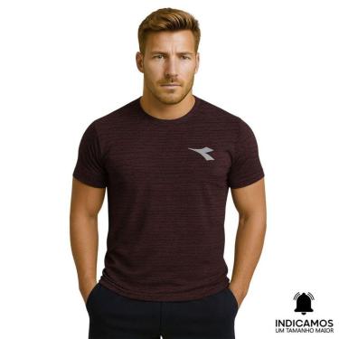 Imagem de Camiseta Diadora Small Logo EXC Masculina - Bordô XGG-Masculino
