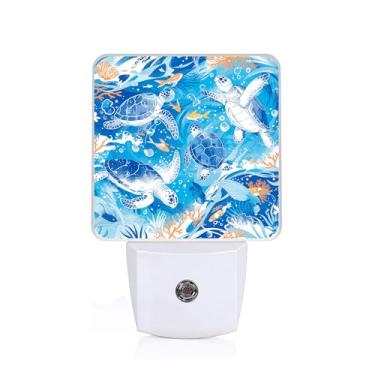 Imagem de Cosharkly Luz noturna de tartaruga marinha, luzes noturnas plug-in Sea World com sensor do crepúsculo ao amanhecer para quarto, banheiro e sala de estar, lâmpada amigável para dormir, 0,5 W