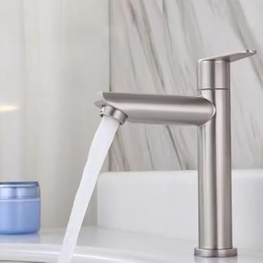 Imagem de Torneira de Banheiro em Aço Inoxidável Escovado Bica Baixa de Volta – Pia Banheiro Moderno e Durável (prata)