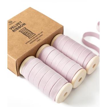 Imagem de Vitalizart Conjunto de fitas de veludo rosa 3/20.3 cm x 15 jardas acabamento de tecido de carretel de madeira 3 rolos * 5 jardas para decoração de guirlanda de Natal ornamentos artesanais artesanais