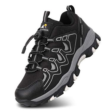 Imagem de UOVO tênis para meninos e meninos, tênis para corrida à prova d'água, tênis para caminhada, tênis esportivo para atividades ao ar livre antiderrapante (meninos/grandes), Black/Silver, 6.5 Big Kid