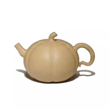 Imagem de Bule de chá Yixing chinês de 170 cc feito à mão Zisha argila verde Lv Ni bule de chá "Nan Gua" Gongfu bule de chá teaworldsupply bxteashop