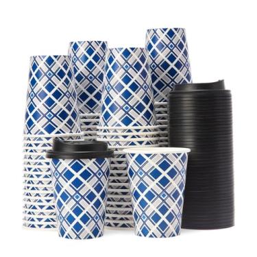 Imagem de Tamone Pacote com 100 xícaras de café descartáveis de 340 g com tampas, para levar xícaras de café com tampas à prova de vazamento, design de treliça para café frio/quente, chocolate, cacau para