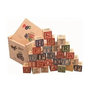 Imagem de Brinquedo educativo: cubos de madeira, figuras, números, letras, 48 un
