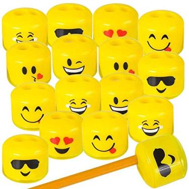Imagem de ArtCreativity Apontador de emoticon para crianças, pacote com 24, lápis emoticon Smile Face e apontador de giz de cera, material escolar divertido para crianças, lembrancinhas de festa de aniversário emoticon para meninos e meninas