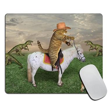 Imagem de O gato Cowboy em um cavalo pasta um rebanho de dragões na fazenda mouse pad retangular, mousepads de borracha antiderrapante para laptop de escritório e casa, 24 x 20 x 0,3 cm