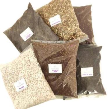 Imagem de Kit Substrato (TURFA, PERLITA, VERMICULITA, CAROLINA SOIL e PALHA DE A