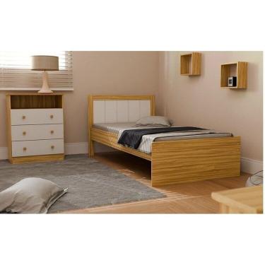 Imagem de Quarto Infantil com Cama Cômoda 3 Gavetas e 2 Nichos Margo 100% MDF Branco Brilho/Amêndoa