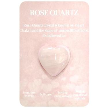 Imagem de Cristais de quartzo rosa e pedras de ioga, conjunto de corações de cristais de quartzo rosa cristal em forma de coração pedras preciosas polidas para decoração, meditação e presentes significativos