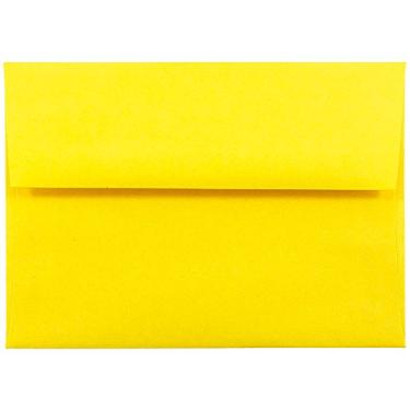 Imagem de JAM PAPER Envelopes de convite coloridos A6 - 120,7 x 165,1 mm (4 3/10.2 cm x 6 1/5.1 cm) - Amarelo reciclado - Pacote com 100