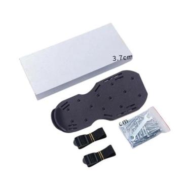 Imagem de Sandália Aeradora De Gramado Reforçada Com Pontas Para Aeração De Solo