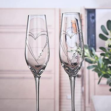 Imagem de Parihy Taças de champanhe, conjunto de 2 taças de champanhe para brindar noiva e noivo com design de coração de amor gravado enfeitado com cristal, presentes de Natal de noivado de casamento para