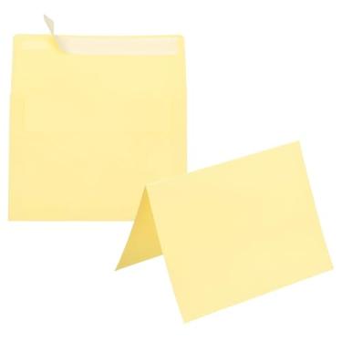 Imagem de PATIKIL Pacote com 20 envelopes amarelos claros 12 x 18 cm, envelopes autoselados A7 com cartolina dobrada para cartões comemorativos, convites de casamento, aniversário, convites para envio de cartas