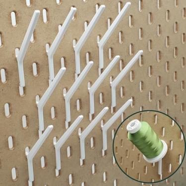 Imagem de Just Hanging Pegboards Pacote com 12 ganchos de carretel angulares compatíveis com IKEA SKADIS – Acessórios de quadro para linha, bordado e costura – Organizador de sala de artesanato para espaços de