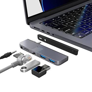 Imagem de Qwiizlab Hub USB C SOMENTE para MacBook Pro 2021 (cinza), adaptador 5 em 1, Gigabit Ethernet (GbE), USB 3.0 5Gbps, leitor de cartão MicroSD, porta de áudio de 3,5 mm, compatível com 14" 16" M1 Pro M1 Max