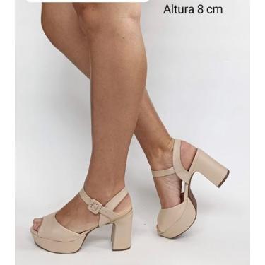 Imagem de Sandália bege com salto bloco  - Stephania