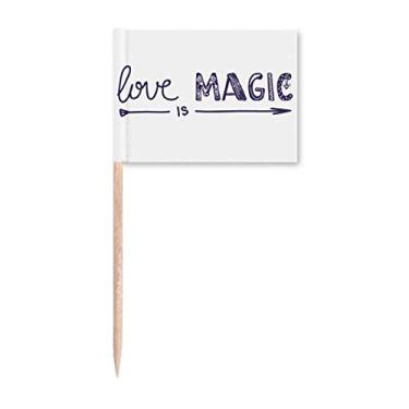 Imagem de Pingente de palito de dente estilo citação Love Is Magic para decoração de festa