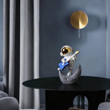 Imagem de Waowumar Astronaut Statue Spaceman Sculpture Gold Figurine Ornament Desktop Accessories Bookshelf Decor Polyresin Arts Gifts