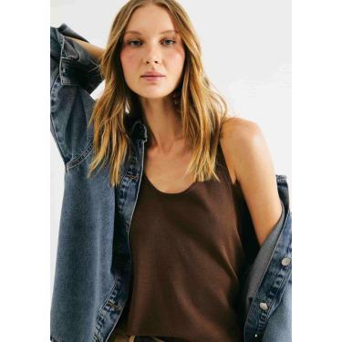 Imagem de Regata Feminina Em Tricô Leve-Feminino