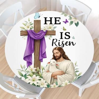 Imagem de Toalha de mesa redonda da He is Risen Easter com borda elástica, impermeável, limpável, Jesus, cordeiro, cruz, lírio, flores, cristã, para mesa de 102 a 112 cm, toalha de mesa elástica para jantar em
