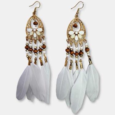 Imagem de Brinco Boho Étnico com Miçangas e Penas - - Sarat Moda Indiana, Branco