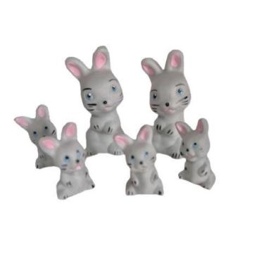 Imagem de Miniatura família de Coelhos em pé Decoração de porcelana - RD Store