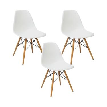 Imagem de Decoreshop, Kit 3 Cadeiras Charles Eames Eiffel DSW Sala de Jantar, Cozinha, Restaurante, Bar - assento em polipropileno, pés palito em madeira clara (Branco)