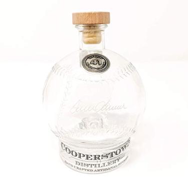 Imagem de Cooperstown Distillery Tom Seaver National Baseball Hall of Fame Licensed Engraved Signature Series Decanter | 750mLQ