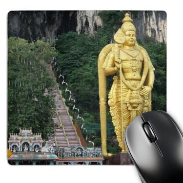 Imagem de 3dRose Mouse pad LLC 20 x 20 x 0,63 cm, estátua do Lord Murugan na entrada das cavernas Batu, Kuala Lumpur, Malásia (mp_164774_1)