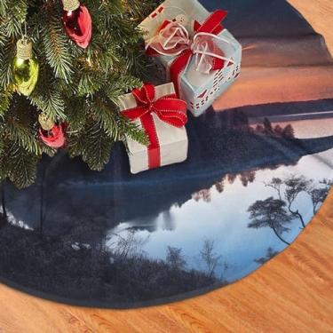 Imagem de Saia de árvore de Natal macia de pelúcia para árvore de Natal 122 cm, linda saia para árvore de anoitecer, decoração de casa de fazenda, saia de árvore de Natal para ano novo
