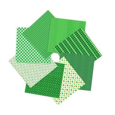 Imagem de Quadrados de tecido de algodão verde 50,8 x 50,8 cm, 8 peças do dia de São Patrício trevo listras pontos gordos pacote branco verde irlandês tecido de costura para costura, colcha de retalhos