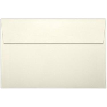 Imagem de Envelopes para convites LUXPaper A9 em 36 kg. Linho natural para cartões de 13 x 21 cm, envelopes imprimíveis para convites, com descascar e pressionar, pacote com 50, tamanho envelope 14 x 21 cm (Off White)