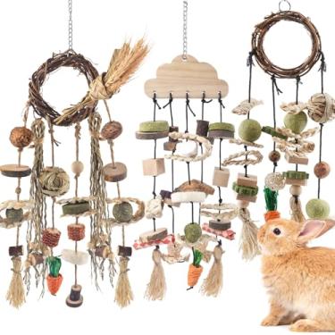 Imagem de Bissap 3 peças de brinquedo para mastigar coelho, gaiola de coelho, brinquedos de mastigar, petiscos, anel de vime com lanches, grama, bloco de madeira, cenoura, para porquinhos-da-índia, chinchilas