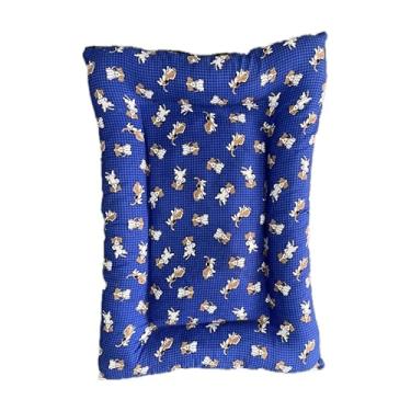 Imagem de Caminha Pet Confort Estilo Colchão/Colchãozinho 75x60cm – Linha Confort Premium | Lavável, Macia e com Estampas Variadas (fundo azul claro)