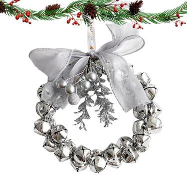Imagem de Guirlanda De Natal Com Campainhas,Decoração Com Folhagem, Pinhas E Laços | Coroa Realista - Para Porta Parede Alpendre Mantel Cozinha Casa Casa De Campo Exterior Janela Lareira
