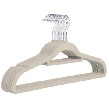 Imagem de Conjunto com 2 Kits de 10 Unidades Cabide Slim de Veludo Bege, Antideslizante, 42cm, Ultrafino, Gancho de Metal Cromado